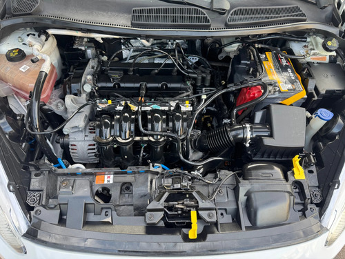 Ford Fiesta 1.6 SE HATCH 16V FLEX 4P POWERSHIFT