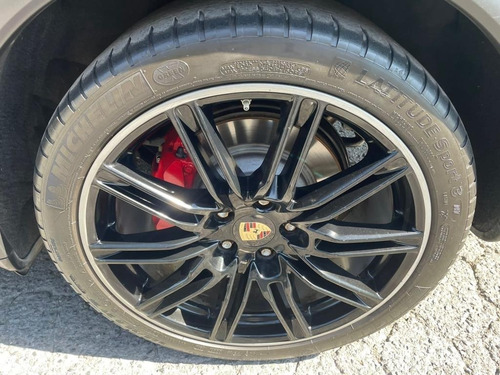 Imagen 8 de 13 de Porsche Cayenne Turbo 2012
