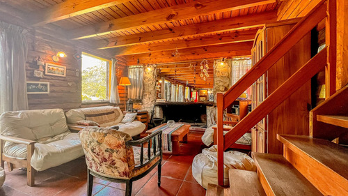 Casa Tres Ambientes. Parque. Piscina. La Armonía. Venta.