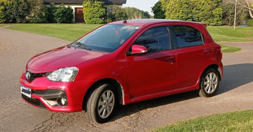 Imagen 1 de 15 de Toyota Etios 1.5 Xls 4 A/t 5 P - Año 2018 21.000 Kms