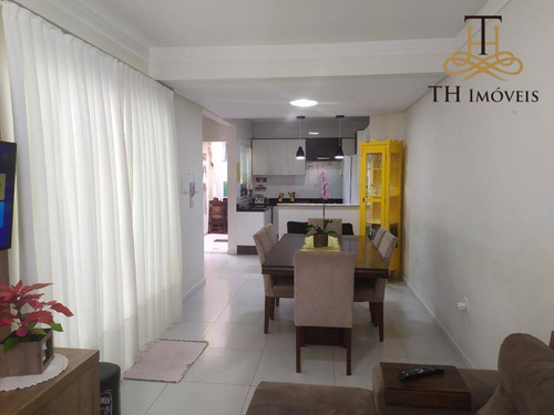 Imagem 12 de 30 de Lindo Sobrado Em Condomínio Fechado Para Venda No Bairro Nova Esperança Em Balneário Camboriú!!! R$ 720.000,00 - So0051