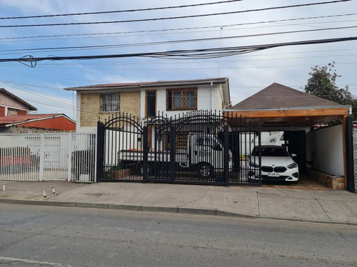 Casa De 2 Pisos Cercano A Metro Vespucio Norte,recoleta