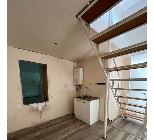 Con Giro Comercial Completo, Regularizada, E. Trifásica