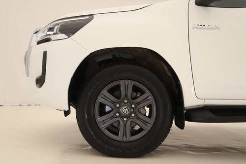Toyota Hilux Pick-Up 2.8 Cd Srv 204Cv 4X4 At