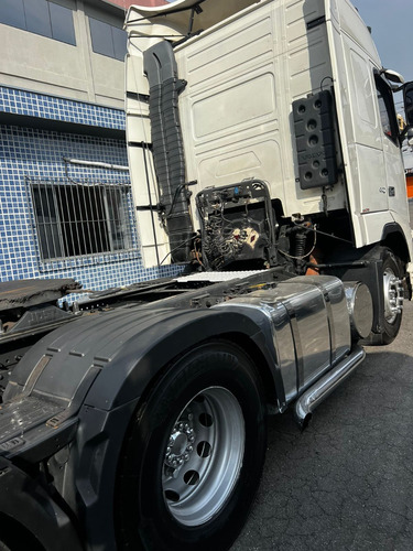 Volvo Fh 440 6x2 Globetrotter - Ano 2011 - Rogério Caminhões