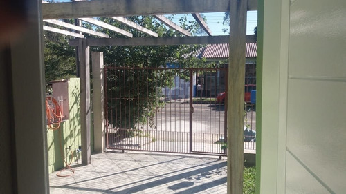 Casa Em Hípica Com 3 Dormitórios - Lu20738