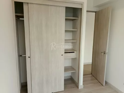 Apartamento En Arriendo En Ciudad Del Rio. Cod A775968