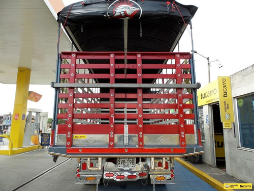 Imagen 6 de 15 de Camion Estacas Chevrolet Npr