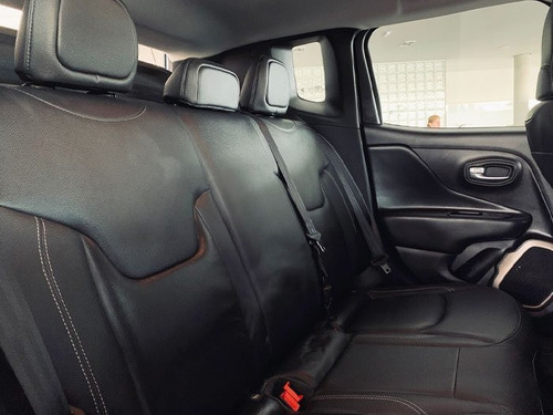 Renegade 1.8 16v Flex Longitude 4p Automático