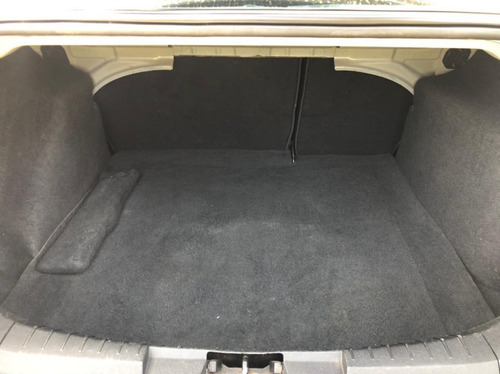 Imagem 9 de 14 de Volkswagen Fox Seleção 1.6