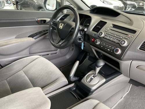 Imagem 14 de 15 de Honda Civic 1.8 Lxs 16v Flex 4p Automático