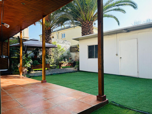 Casa 3d Y 3b En Excelente Barrio De Ñuñoa