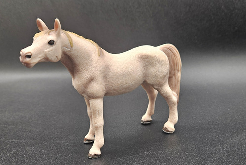 Figura Caballo Yegua Arabe Juguete Plástico Niño Regalo