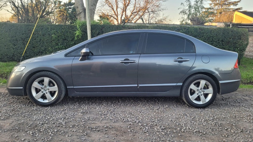 Honda Civic 1.8 Lxs Mt