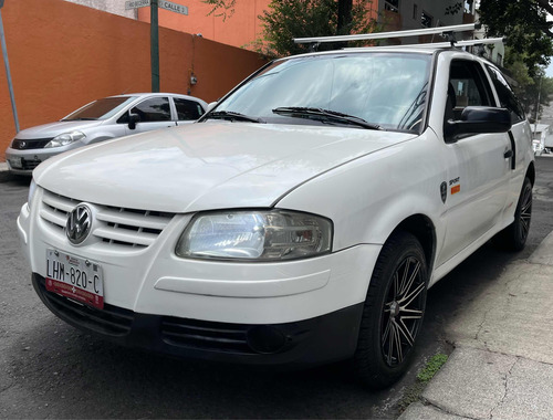 Volkswagen Pointer 1.6 Trendline Aa Cd R-a Mt