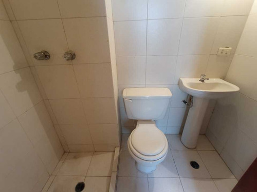 Imagen 18 de 21 de Apartamento En Alquiler En Urbanización Lechozal, Cagua.