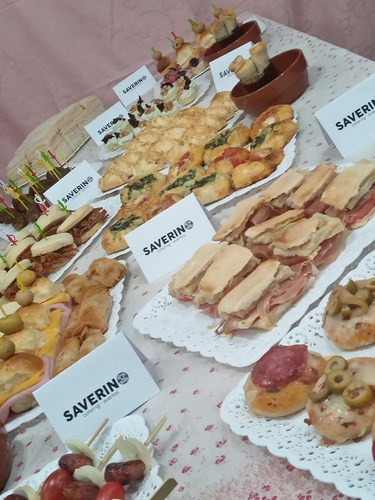 Catering Para 10 Personas, 160 Unidades