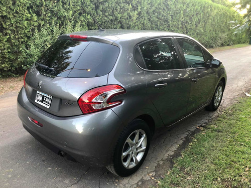 Peugeot 208 1.5 Allure Touchscreen 2015