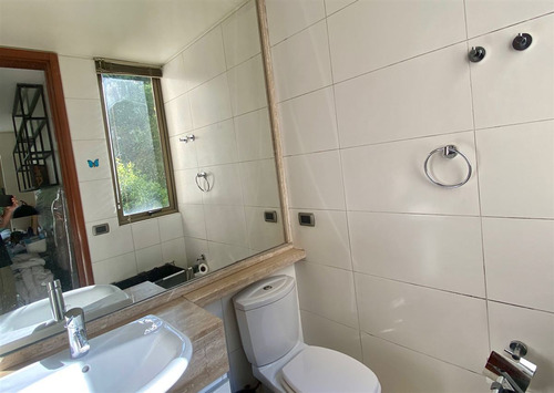 Amplio Dúplex Con Jardín En Venta 5 Dorm. En La Dehesa