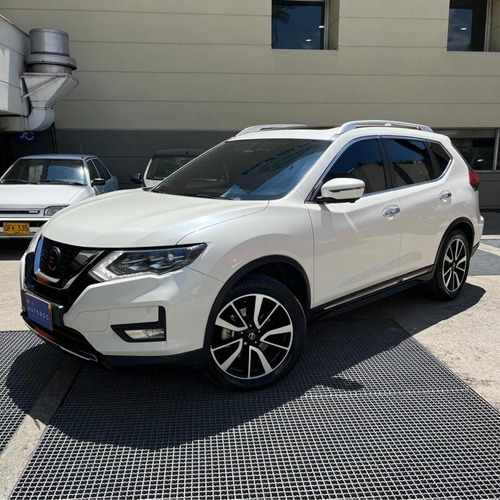 Nissan X-Trail 2.5 Exclusive