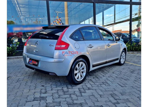 Citroën C4 GLX 1.6 Flex 16V 5p Mec.