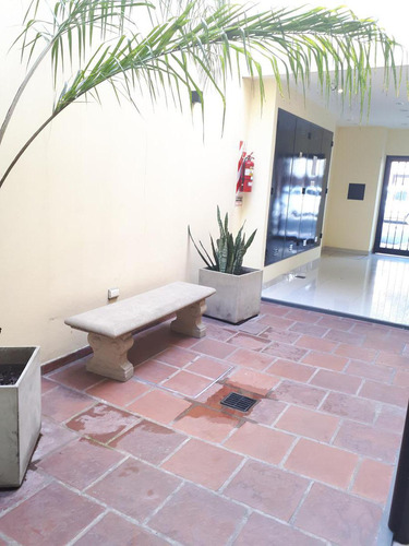 Monoambiente -patio - Flores - Oportunidad U$s 45.000