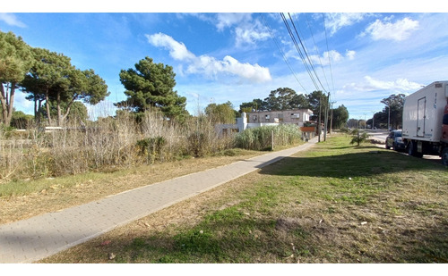 Venta Lote Multifamiliar Victor Hugo Ostende