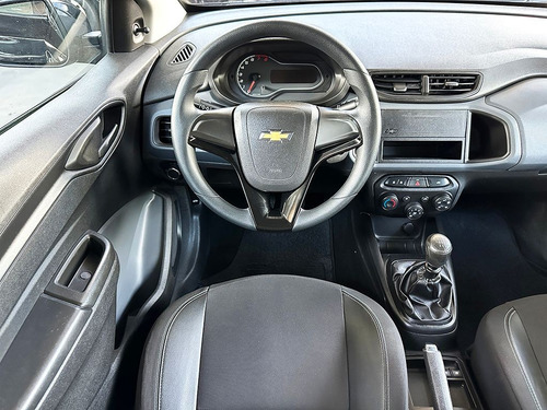 Chevrolet Onix 1.0 JOY PLUS BLACK 8V