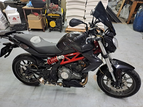 Imagen 4 de 8 de Benelli Tnt 300