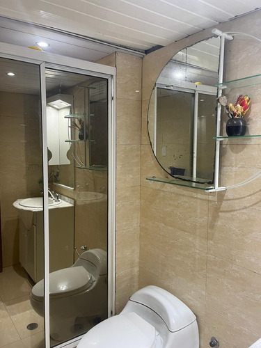 Se Vende Apartamento En Lecheria Ve02-1426lc-icar