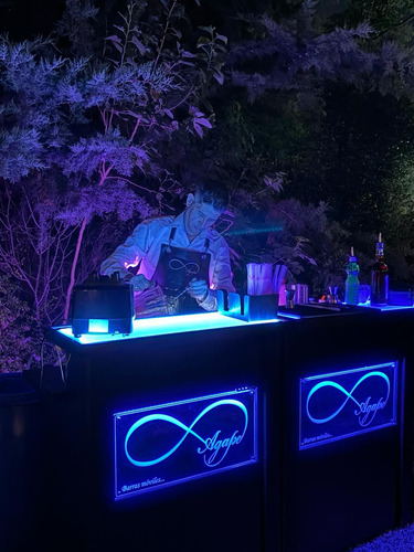 Barras Móviles - Eventos - Bartenders - Agape Servicios