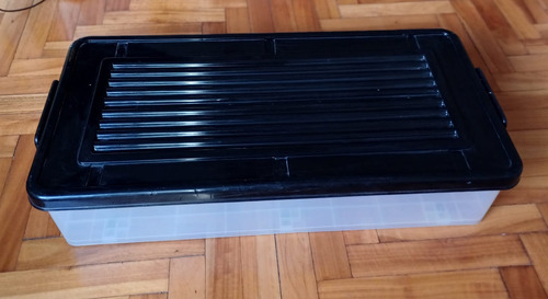 Contenedor Bajocama Con Ruedas-73x35x15cm - 40 Ltr- No Envío (Usado)