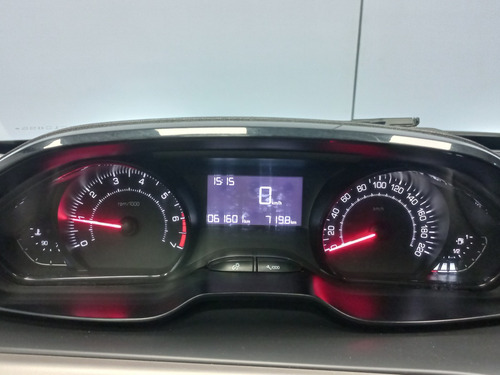 Peugeot 2008 1.6 Allure