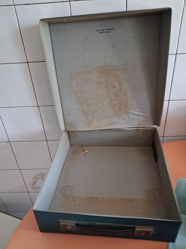 Maquina. Escrever Ollivete 32 Leia Anuncio