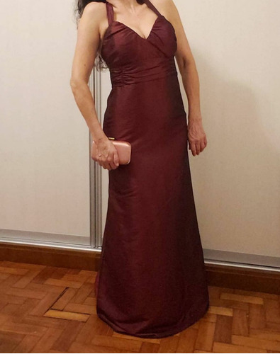 Vestido De Festa Na Cor Bordô Vinho