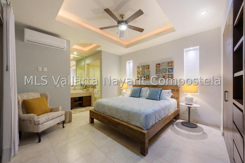 V399 Unit 306
