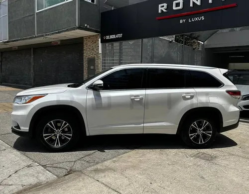 Toyota Highlander 3.5 Xle At