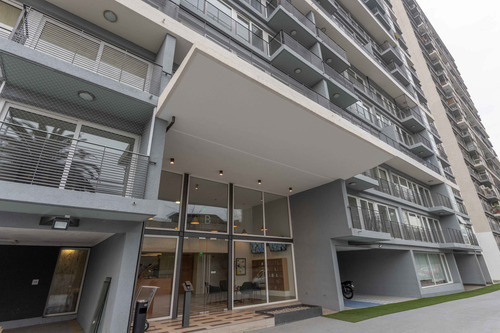 Imagen 10 de 27 de Edificio Av. Américo Vespucio- Vista Poniente Piso 18