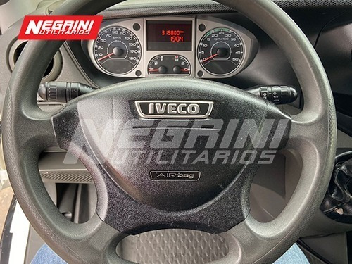 Imagem 14 de 15 de Iveco Daily 35s14 Baú Refrigerado