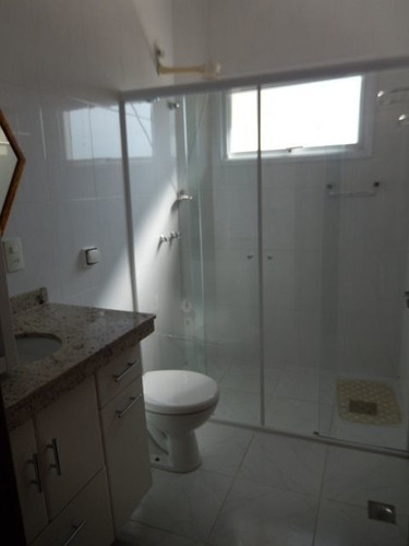 Imagem 23 de 28 de Sobrado No Cond. Parque Dos Resedás, 5 Dorm Sendo 3 Suites, 276m² Ac Em 400m² De Terreno - So0063