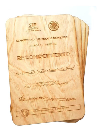 Reconocimientos, Diploma Grabado Láser En Madera 20x20cm