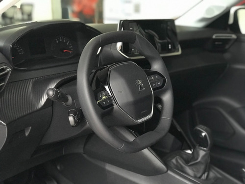 Imagen 11 de 15 de Peugeot 208 1.6l Active