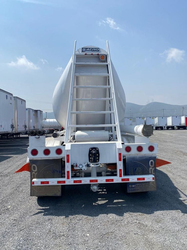 Tolvas Presurizadas 38m3 3 Ejes Con Llantas Atro Modelo 2026