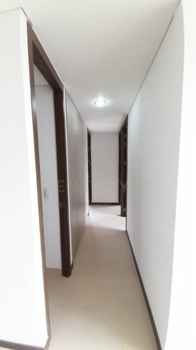 Imagen 10 de 17 de Apartamento Para La Venta En Sabaneta.
