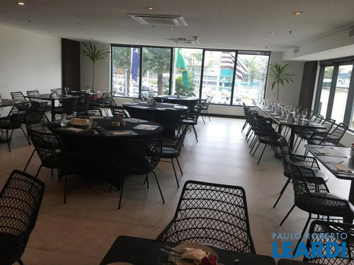 Imagem 8 de 12 de Flat - Alphaville - Sp - 609001