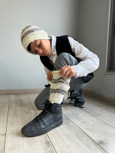 Vestimenta Chilote Para Niño Chaleco Con Gorro Y Calcetin