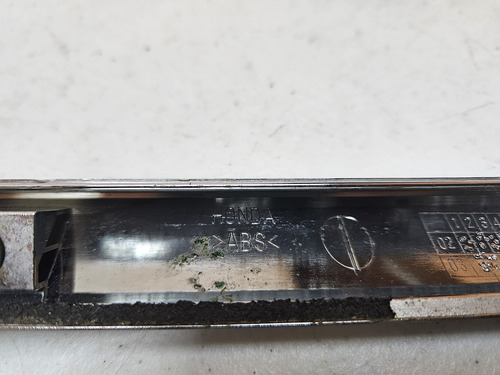 Moldura Cromada Cofre Honda Civic 2001-02-2003 (Usado)