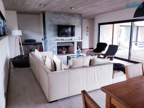 Imagen 3 de 17 de Excelente Casa En Barrio Privado