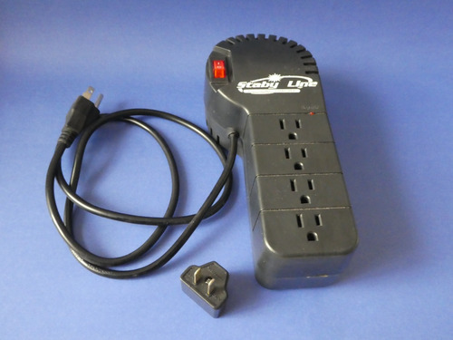 Estabilizador Para Pc Staby Line , Entrada 4 Tomas 1000va. (Usado)