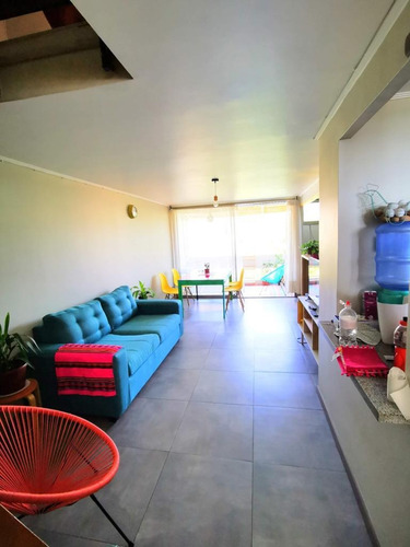 Excelente Duplex Remodelado Al Lado Est. Metro